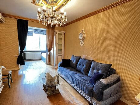 2 otaqlı köhnə tikili - Elmlər Akademiyası m. - 65 m²