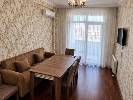 Elan №6368956 - Bakı, 28 May m., 2 otaqlı, 65 m², 10/16 mərtəbə