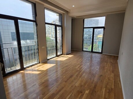 4-комнатная квартира, 145 м², Whitestone Towers: 535 000 ₼ 4