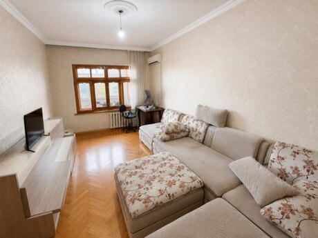 Объявление №6369917 - Баку, м. Насими, 2-комн., 70 м², 4/9 этаж