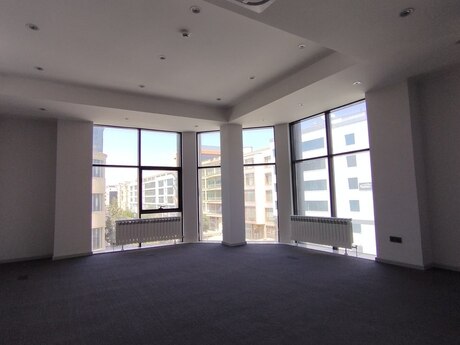 Объявление №6369939 - Баку, м. Дернегюль, 400 м²