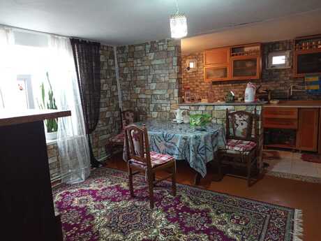 7 otaqlı həyət evi/bağ evi - Əhmədli q. - 202 m²