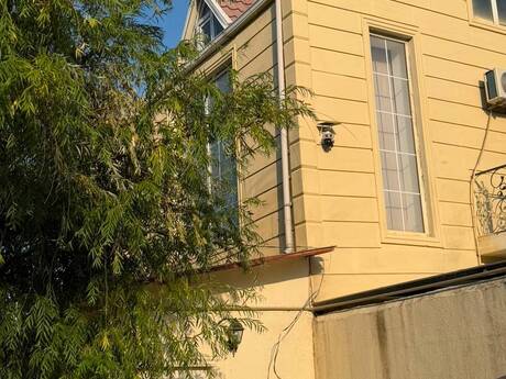 Elan №6369967 - Bakı, Badamdar q., 4 otaqlı, 164 m²