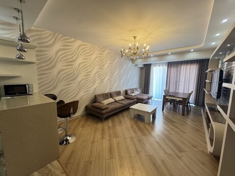 2-комн. новостройка - м. Шах Исмаил Хатаи - 78 м²