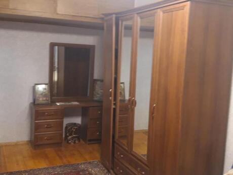 2-комн. вторичка - м. 20 января - 50 м²