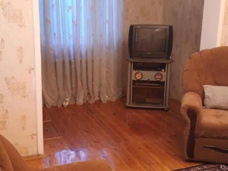 2-комн. вторичка - м. 20 января - 50 м²