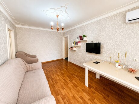 Elan №6370094 - Bakı, Qara Qarayev m., 2 otaqlı, 50 m², 4/5 mərtəbə