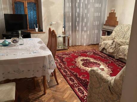 Elan №6370228 - Bakı, Nəriman Nərimanov m., 2 otaqlı, 70 m², 1/1 mərtəbə