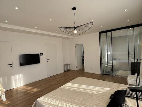 8 otaqlı həyət evi/bağ evi - Sumqayıt - 350 m²