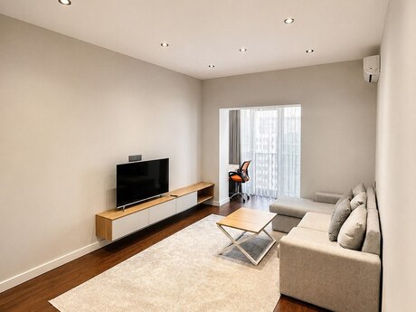 Şah İsmayıl Xətaidə 2 otaqlı yeni tikili mənzil kirayə verilir, 72 m², 1 550 AZN/ay, şəkil 3 / 8