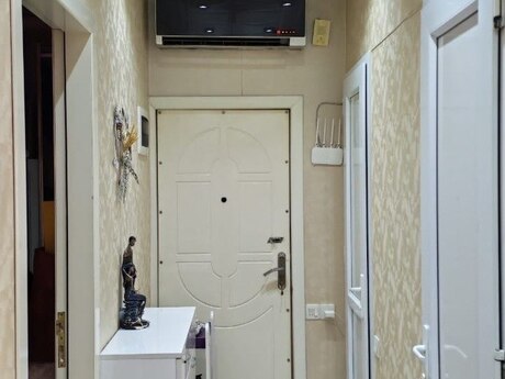 3 otaqlı köhnə tikili - Memar Əcəmi m. - 70 m²