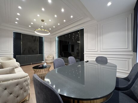 Kirayə 3 otaqlı mənzil, 140 m², 28 May: 2 300 ₼/ay 3