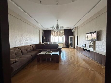 Elan №6370319 - Bakı, Səbail r., 2 otaqlı, 120 m², 8/18 mərtəbə