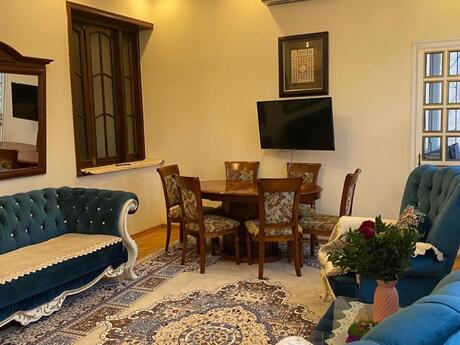 Elan №6370343 - Bakı, Elmlər Akademiyası m., 2 otaqlı, 65 m², 2/5 mərtəbə