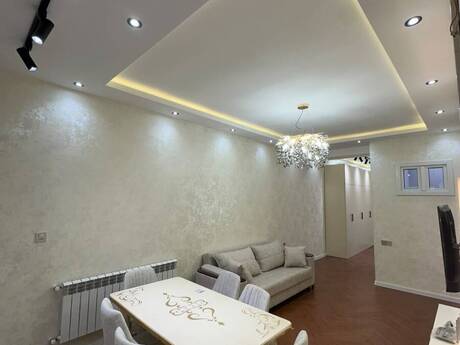2-комн. новостройка - м. Элмляр Академиясы - 64 м²