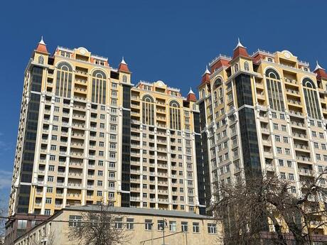 3-комн. новостройка - Наримановский  р. - 120 м²