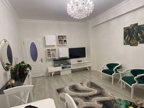 2-комн. новостройка - м. Кара Караев - 55 м²