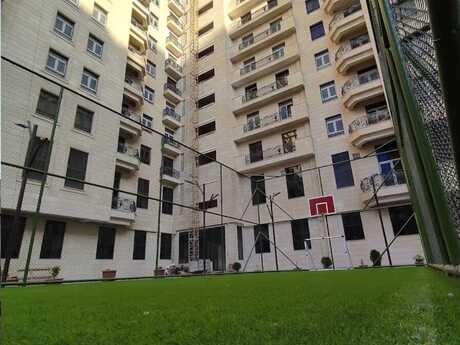 5 otaqlı mənzil, 319 m², Nizami: 1 150 000 ₼ 3