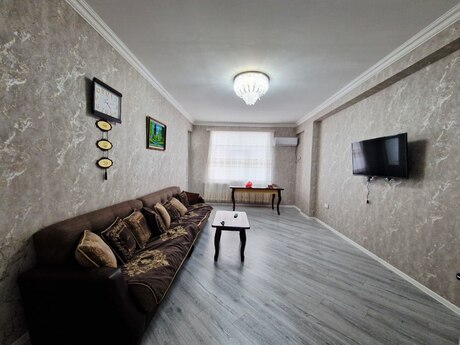 Elan №6370517 - Bakı, Neftçilər m., 2 otaqlı, 90 m², 12/18 mərtəbə
