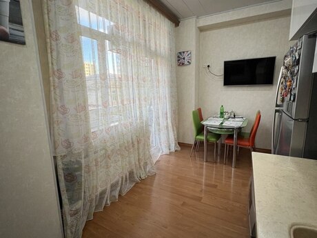 Elan №6370624 - Bakı, Gənclik m., 3 otaqlı, 115 m², 4/16 mərtəbə