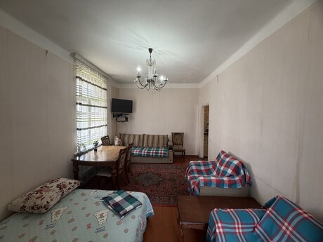 Elan №6370596 - Bakı, Şah İsmayıl Xətai m., 1 otaqlı, 40 m², 2/4 mərtəbə