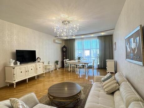 4-room apartment, 190 m², Nəriman Nərimanov: 620 000 ₼ 2