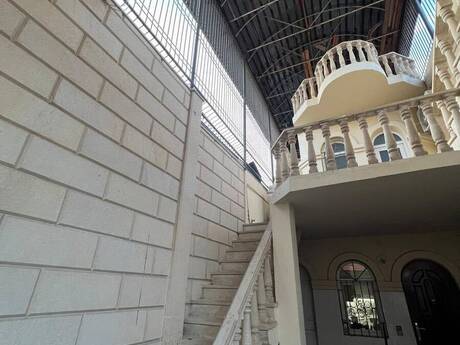 7 otaqlı həyət evi/bağ evi - Nəsimi m. - 220 m²