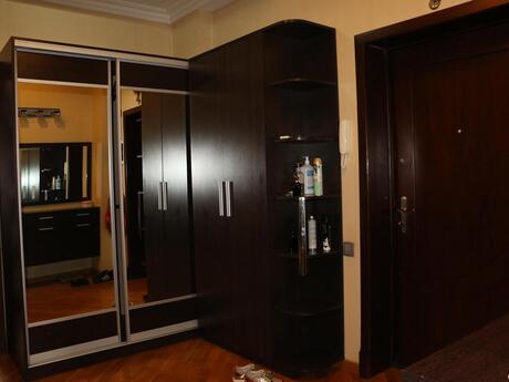 Elan №6370643 - Bakı, Gənclik m., 3 otaqlı, 115 m², 7/18 mərtəbə
