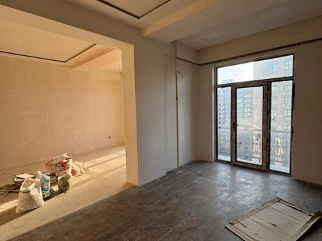3 otaqlı mənzil, 151 m², 28 May: 550 000 ₼ 5