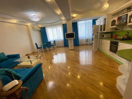 Elan №6370693 - Bakı, Xətai r., 2 otaqlı, 78 m², 11/14 mərtəbə