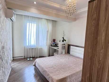3-комн. новостройка - м. Ази Асланов - 88 м²