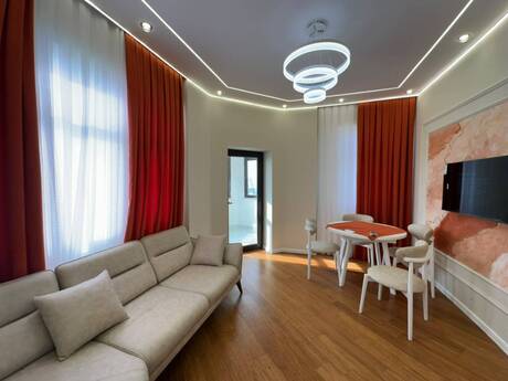 2-комн. новостройка - м. Шах Исмаил Хатаи - 75 м²
