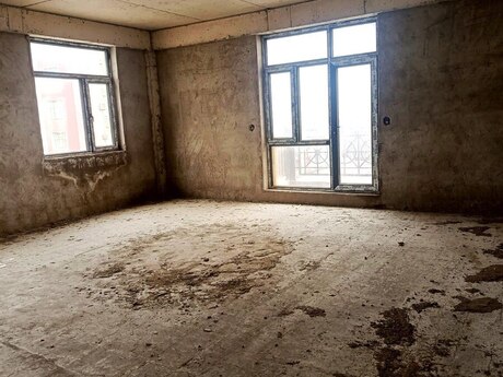 4-room apartment, 133 m², 28 May: 368 000 ₼ 4