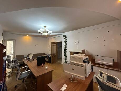 Elan №6370837 - Bakı, Nəsimi r., 3 otaqlı, 80 m², 2/5 mərtəbə