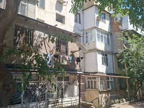 3 İnşaatçılar