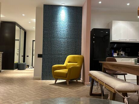 2-комн. новостройка - м. Иншаатчылар - 90 м²