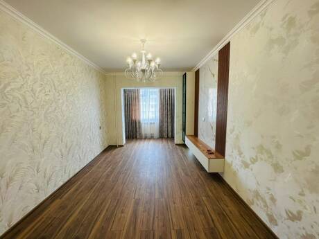 Elan №6370993 - Bakı, 8-ci mikrorayon q., 3 otaqlı, 85 m², 6/9 mərtəbə