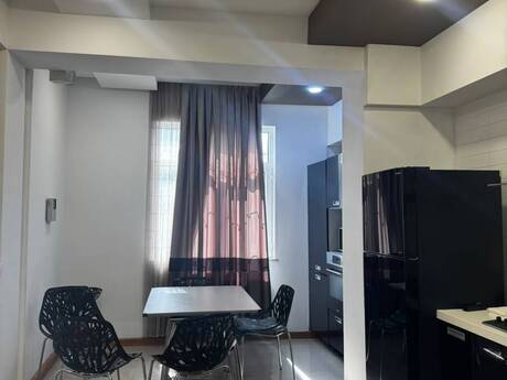 3-комн. новостройка - м. Иншаатчылар - 120 м²