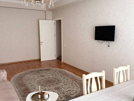 2-комн. новостройка - м. Иншаатчылар - 78 м²