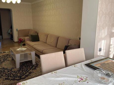 Elan №6371035 - Bakı, Elmlər Akademiyası m., 3 otaqlı, 80 m², 4/5 mərtəbə
