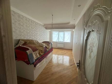 3 otaqlı mənzil, 135 m², Neftçilər: 260 000 ₼ 4