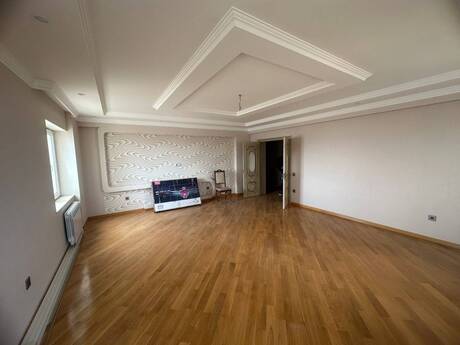 3 otaqlı mənzil, 135 m², Neftçilər: 260 000 ₼ 3