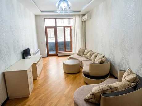 3 otaqlı yeni tikili - Şah İsmayıl Xətai m. - 102 m²