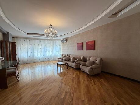 Elan №6371206 - Bakı, Nizami m., 3 otaqlı, 146 m², 12/16 mərtəbə