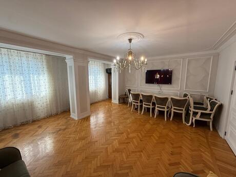 Объявление №6371255 - Баку, Низаминский  р., 3-комн., 90 м², 4/7 этаж