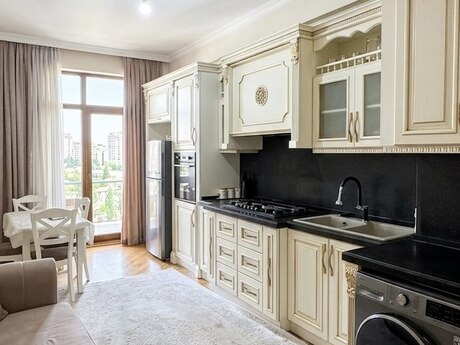 3 otaqlı mənzil, 141 m², Memar Əcəmi: 370 000 ₼ 5