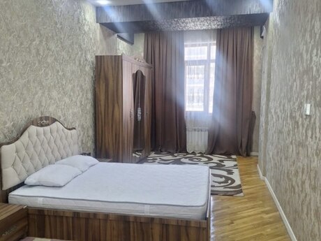 2-комн. новостройка - Наримановский  р. - 90 м²