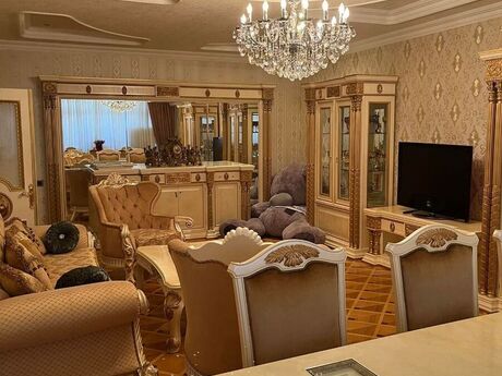 Объявление №6371341 - Баку, Насиминский  р., 4-комн., 192 м², 6/16 этаж