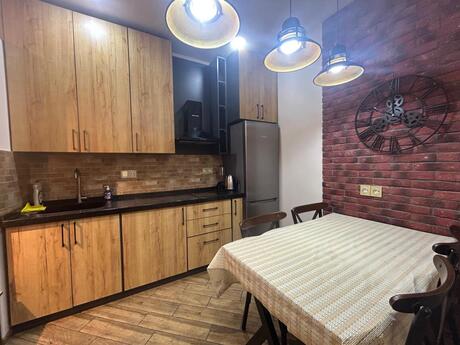 Объявление №6371347 - Баку, м. Нефтчиляр, 2-комн., 60 м², 15/15 этаж