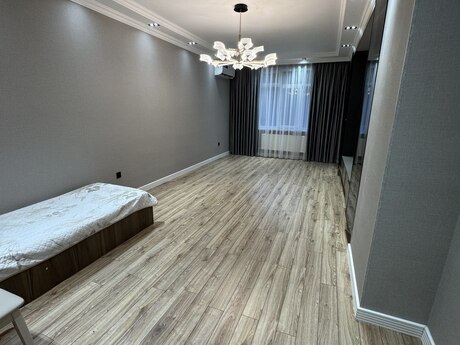 4-комнатная квартира, 130 м², Həzi Aslanov: 280 000 ₼ 3